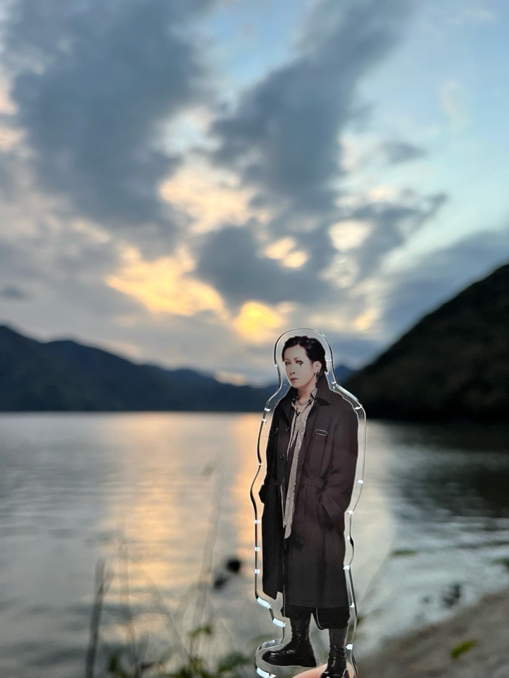 夕焼けとキリトアクスタ