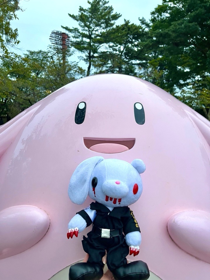 ラッキーとグルーミーうさぎ